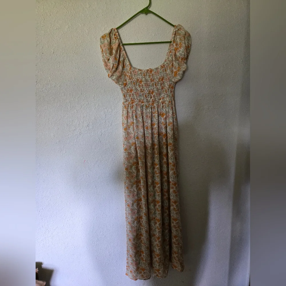 Flowered Maxi Sundress with Puff Sleeves and Scoop Neck - Picture 1 of 3